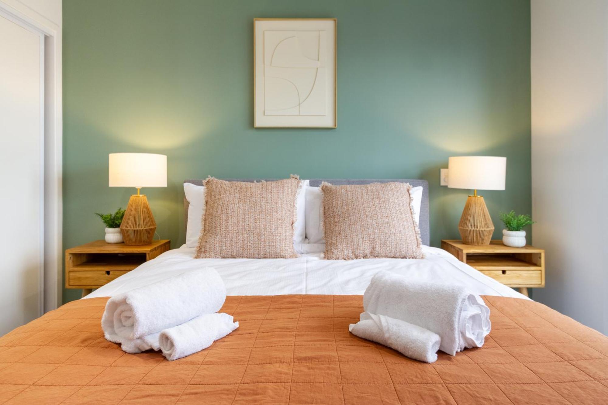 Modern City Lifestyle: 2 Bedroom 1 Bath ไครสต์เชิร์ช ภายนอก รูปภาพ