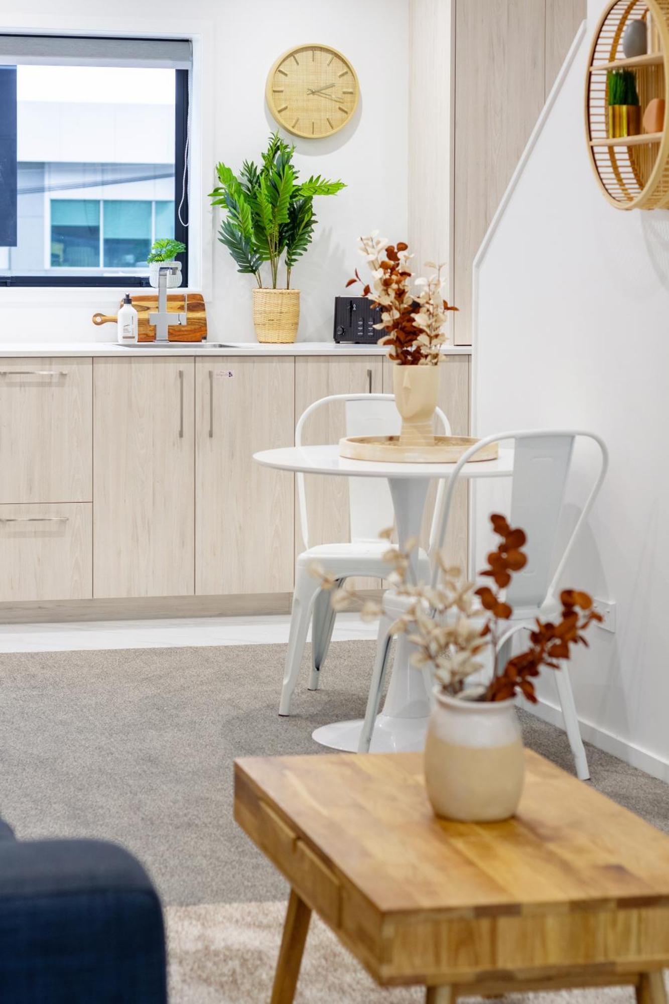 Modern City Lifestyle: 2 Bedroom 1 Bath ไครสต์เชิร์ช ภายนอก รูปภาพ